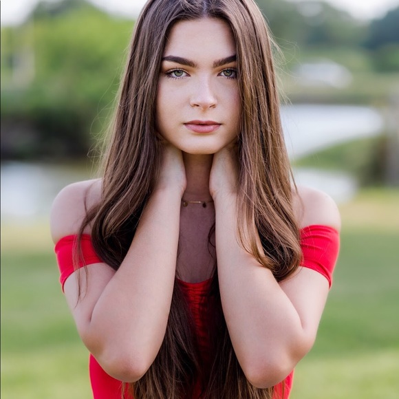 Meet your Posher, Annagrace - Picture 7 of 16